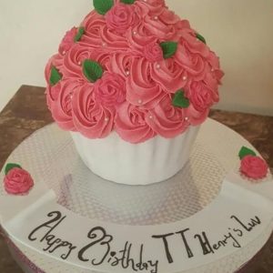Giant cupcake Enugu