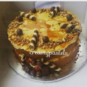 Creamy Ibadan naked cake
