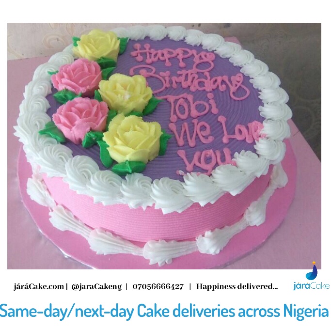 Love and Roses swirl cake