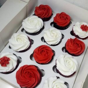 white & red Cupcakes