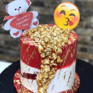 valentines Cake in sagamu