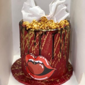 valentines Cake in sagamu